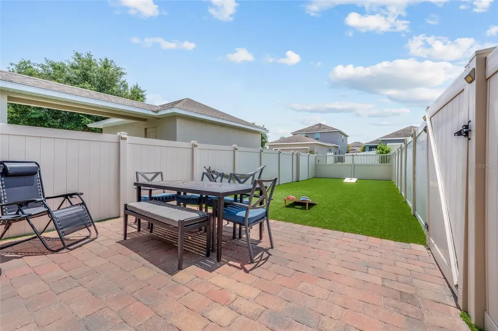 15419 Uglis Alley Winter Garden FL 34787