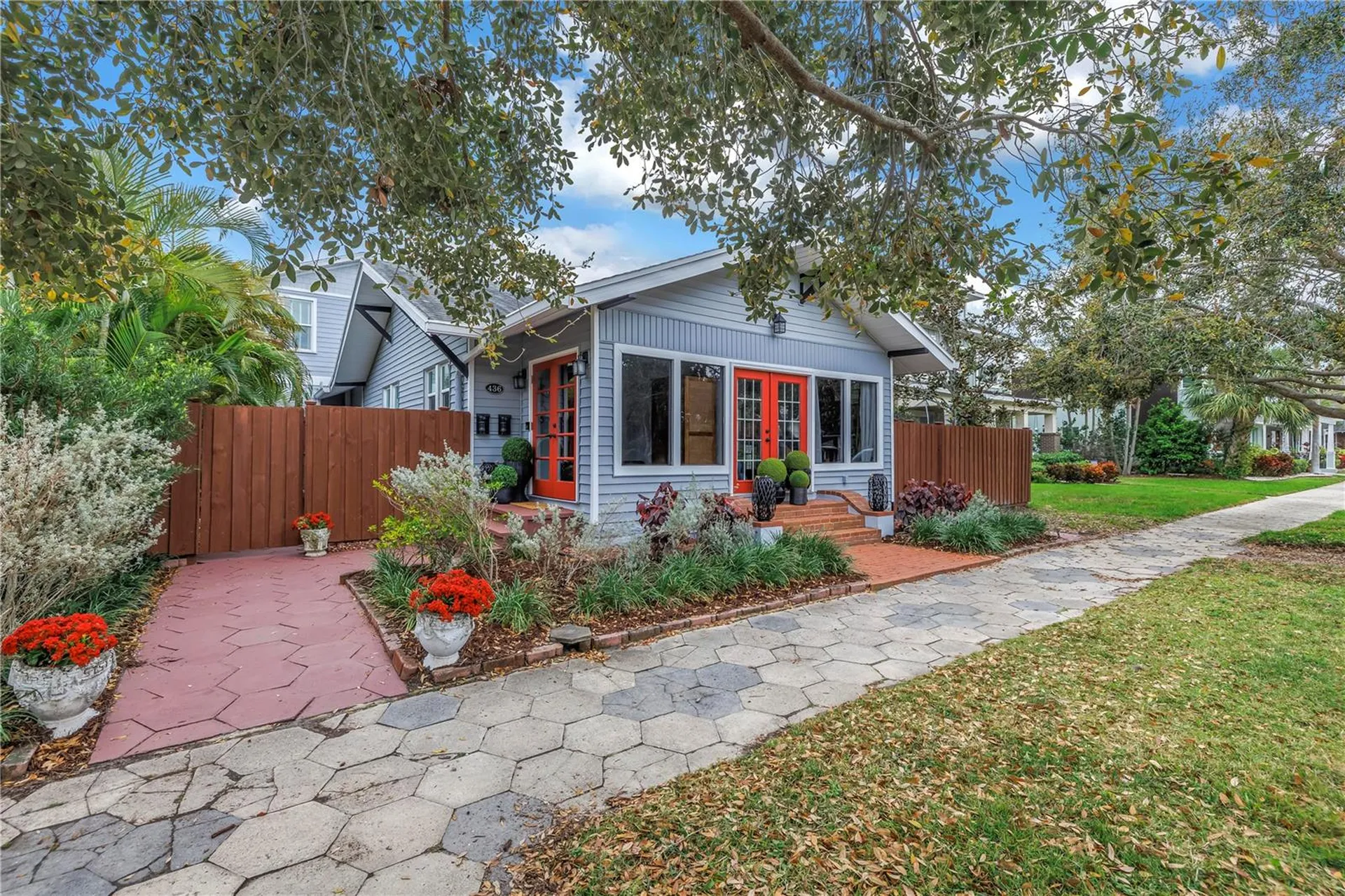 436 12th Avenue NE St Petersburg FL 33701