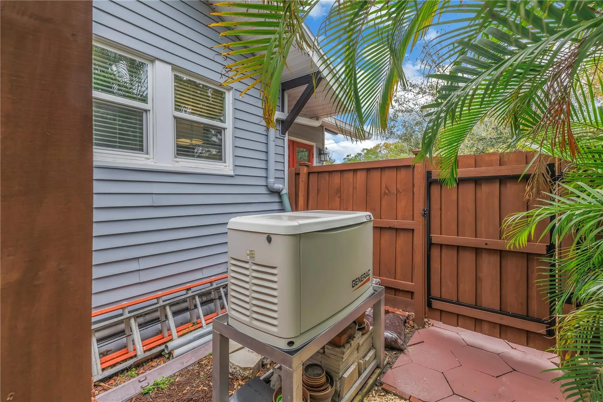 436 12th Avenue NE St Petersburg FL 33701