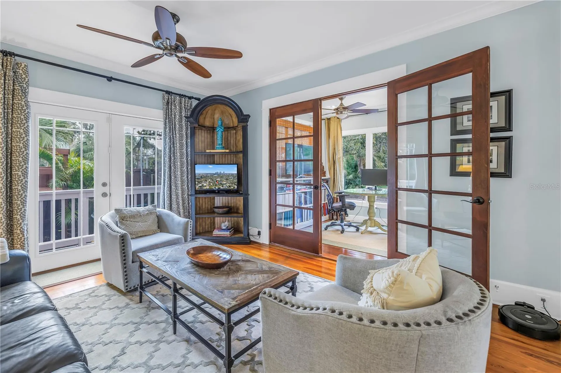 436 12th Avenue NE St Petersburg FL 33701