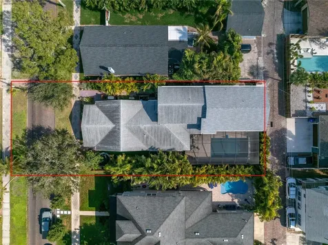 436 12th Avenue NE St Petersburg FL 33701