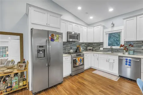 436 12th Avenue NE St Petersburg FL 33701