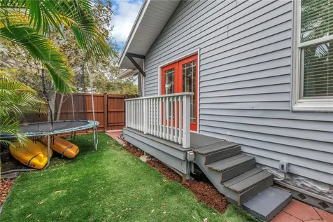 436 12th Avenue NE St Petersburg FL 33701