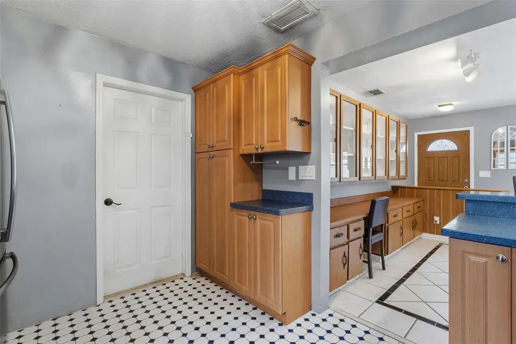 4333 71st Avenue N Pinellas Park FL 33781