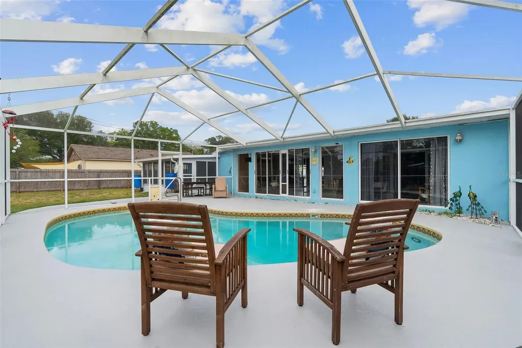 4333 71st Avenue N Pinellas Park FL 33781