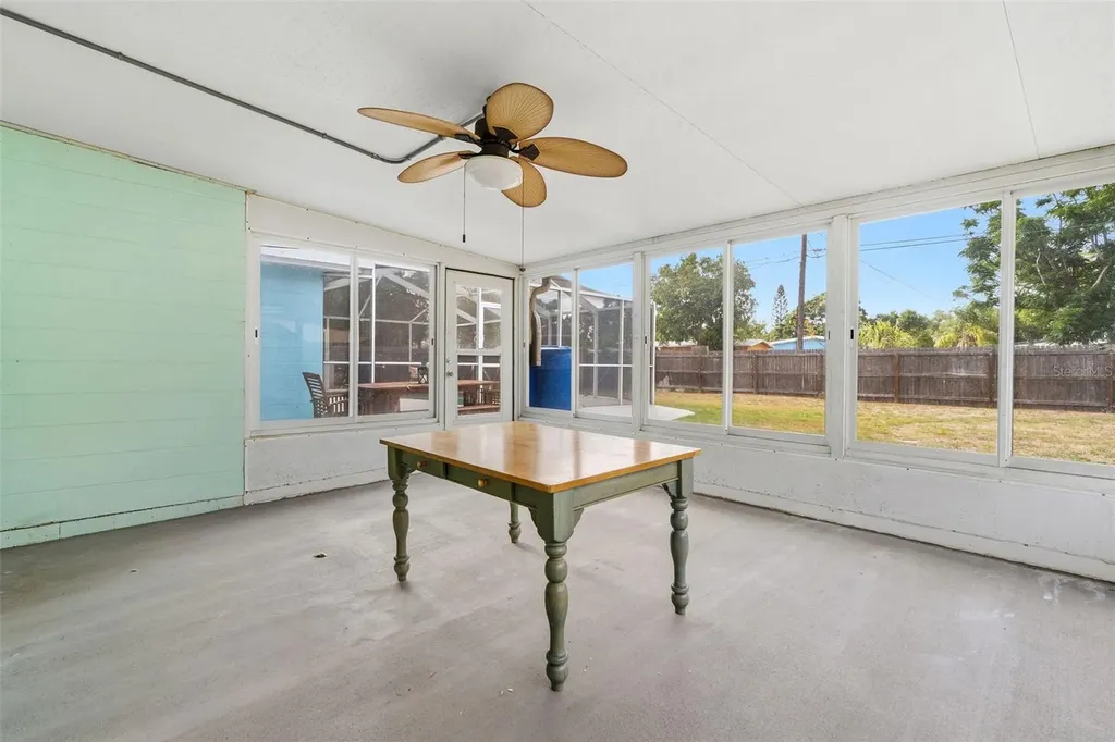4333 71st Avenue N Pinellas Park FL 33781