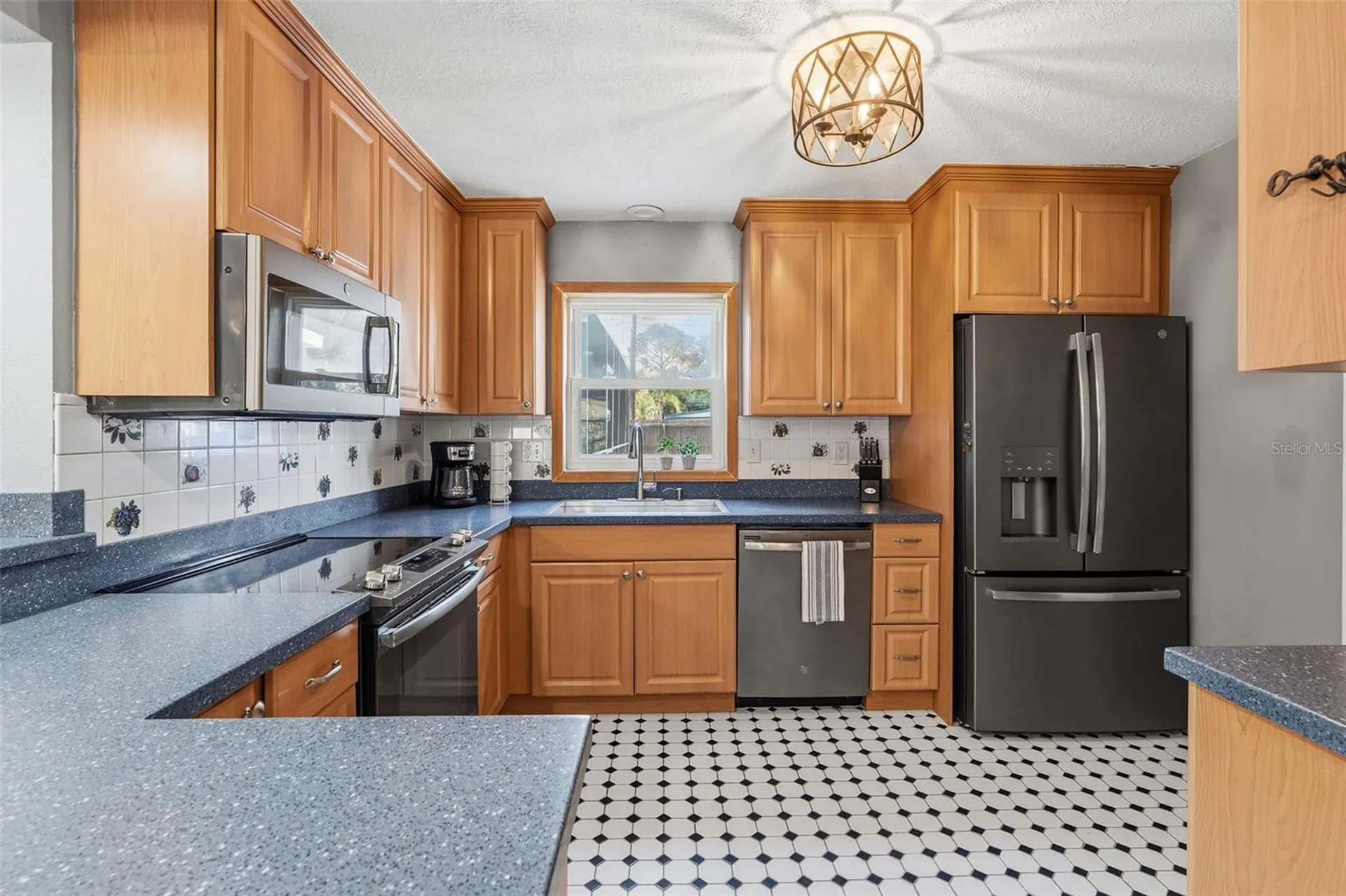 4333 71st Avenue N Pinellas Park FL 33781