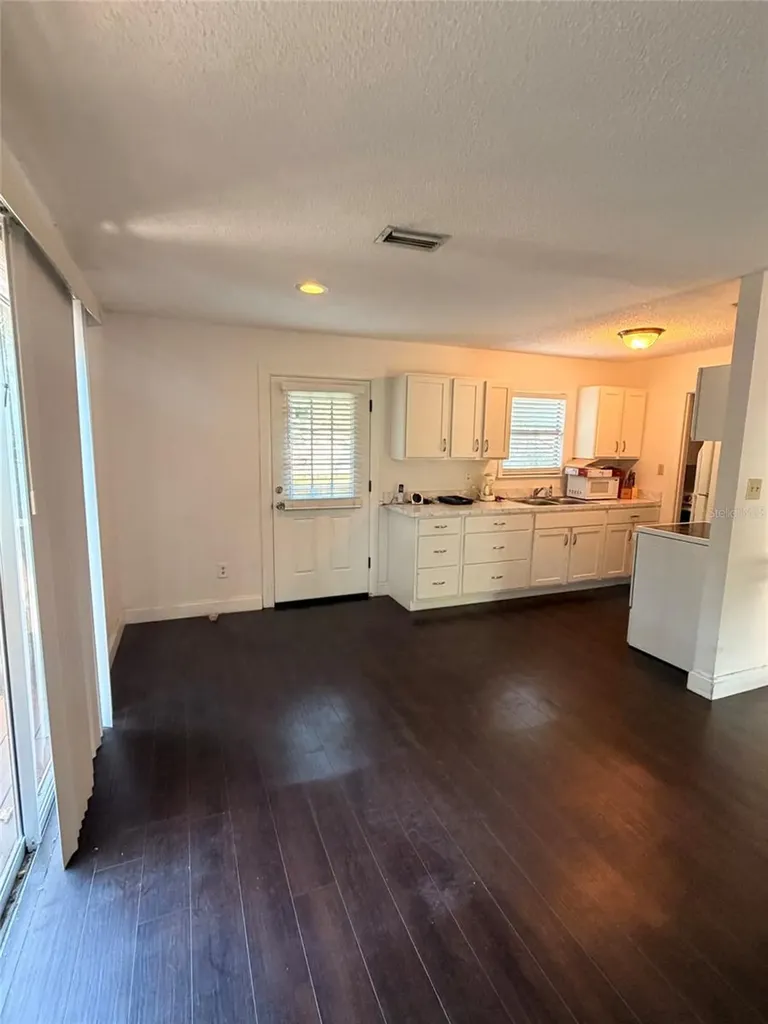 14802 N 30th Street Lutz FL 33559