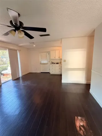 14802 N 30th Street Lutz FL 33559