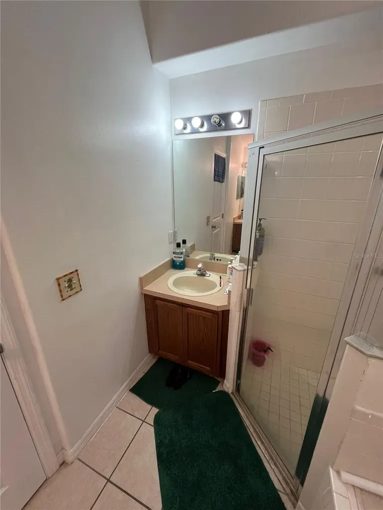 823 Ognon Court Kissimmee FL 34759