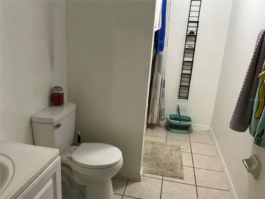 823 Ognon Court Kissimmee FL 34759
