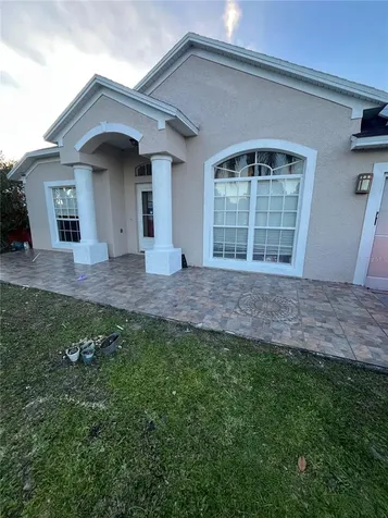 823 Ognon Court Kissimmee FL 34759