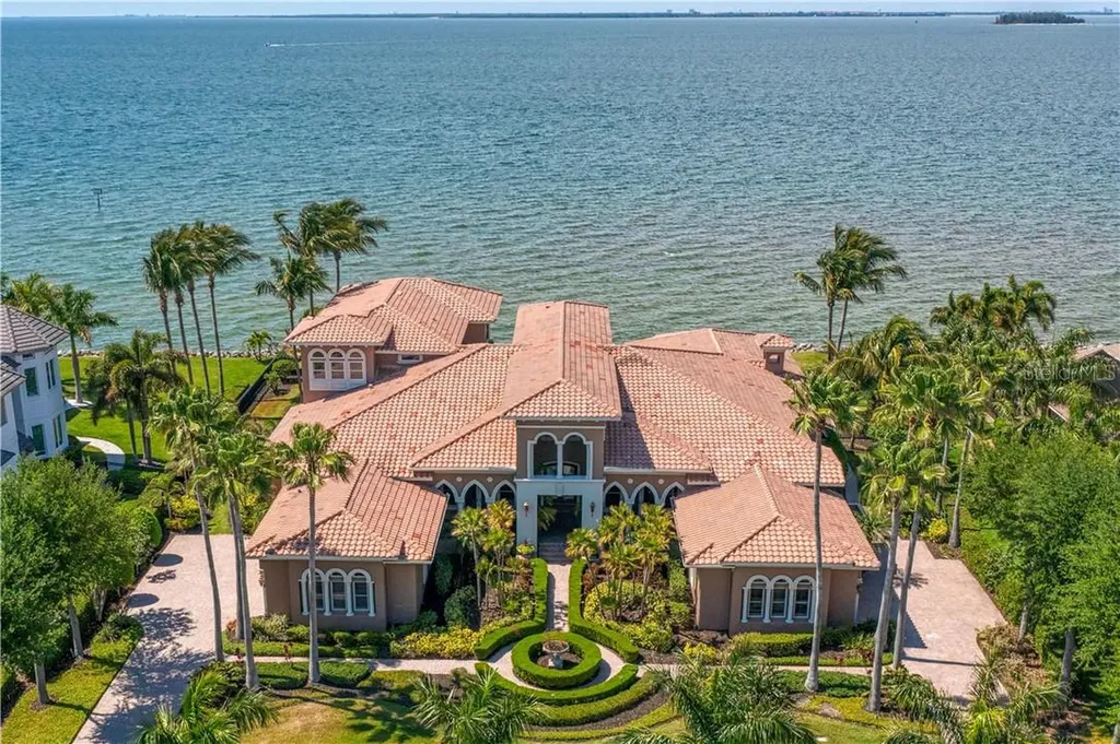 6308 Marbella Boulevard Apollo Beach FL 33572