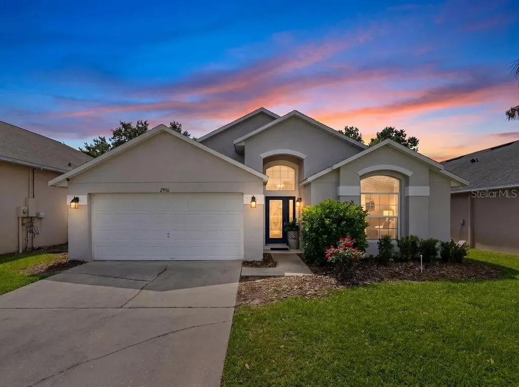 2916 Blooming Alamanda Loop Kissimmee FL 34747