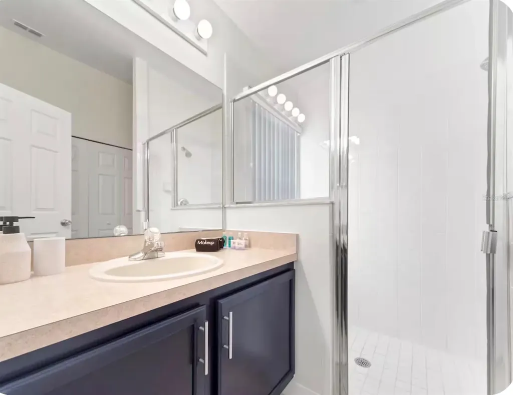 2916 Blooming Alamanda Loop Kissimmee FL 34747