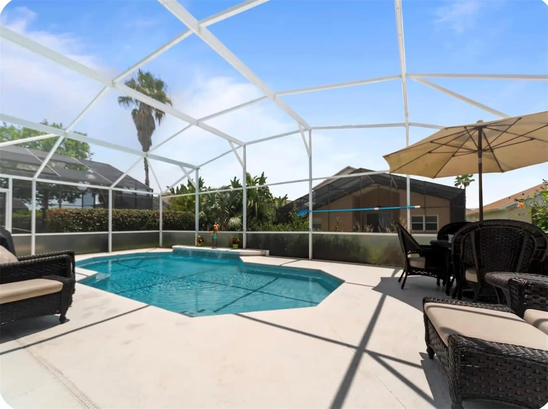 2916 Blooming Alamanda Loop Kissimmee FL 34747