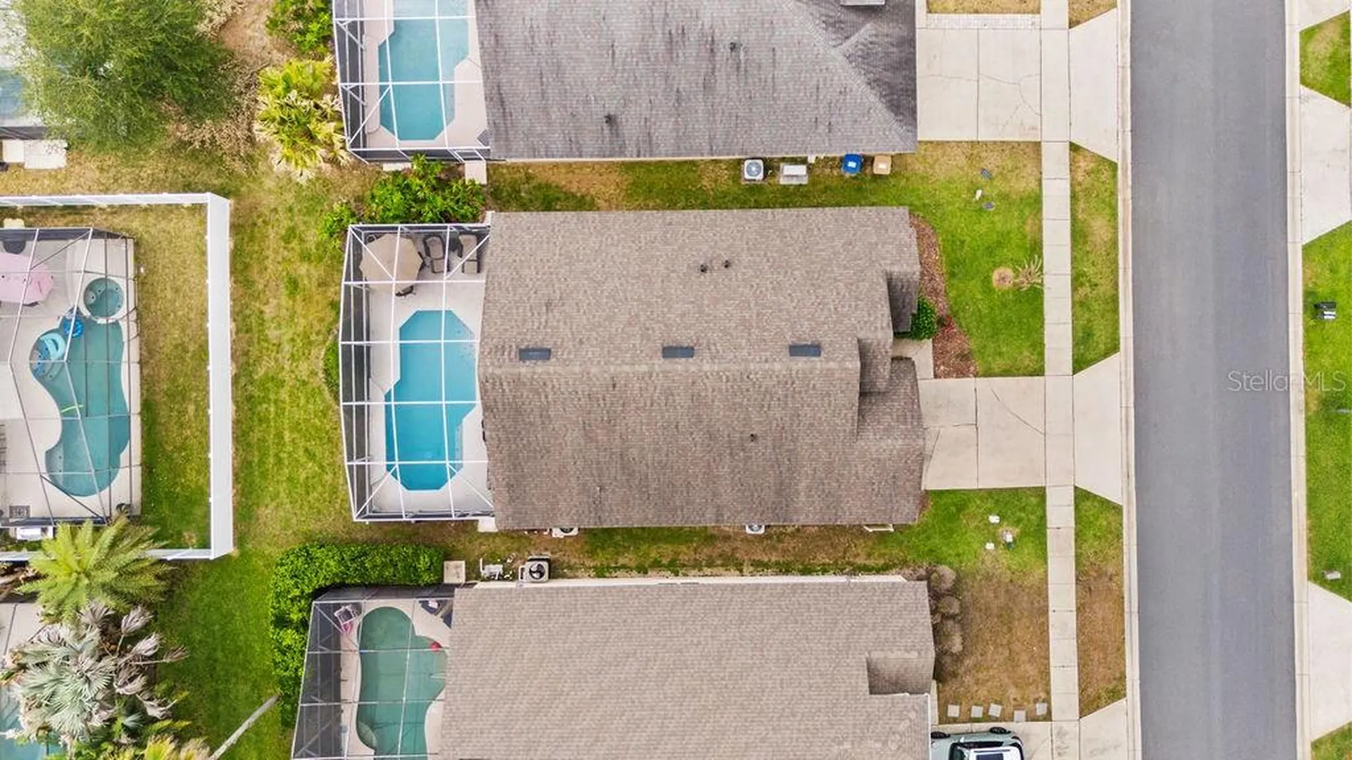 2916 Blooming Alamanda Loop Kissimmee FL 34747