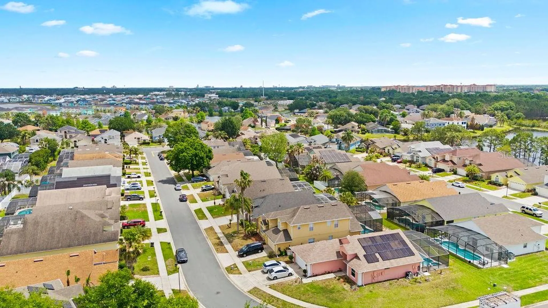 2916 Blooming Alamanda Loop Kissimmee FL 34747