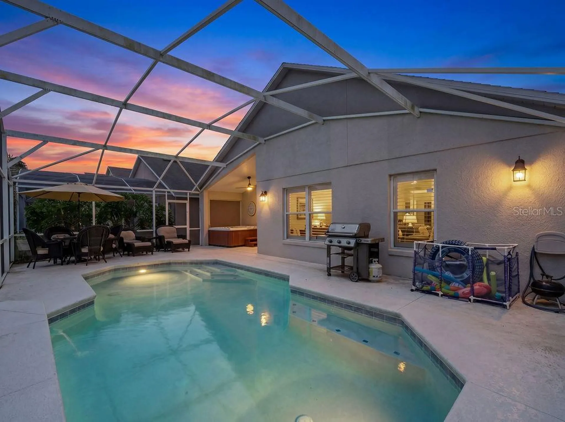 2916 Blooming Alamanda Loop Kissimmee FL 34747