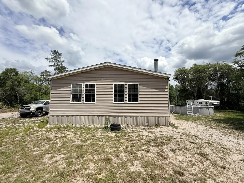 21520 SE 147th Lane Umatilla FL 32784