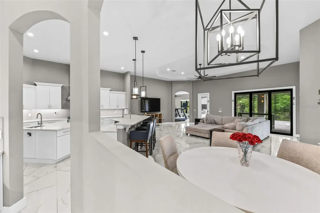1 Stone Gate S Longwood FL 32779