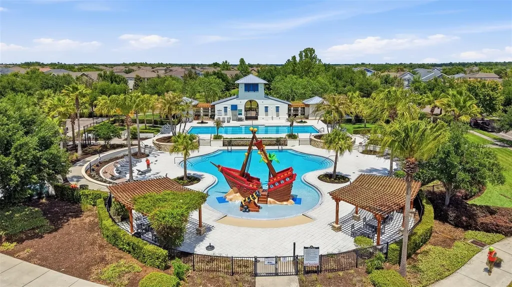 5920 Village Center Drive Lithia FL 33547