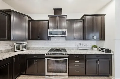 5920 Village Center Drive Lithia FL 33547