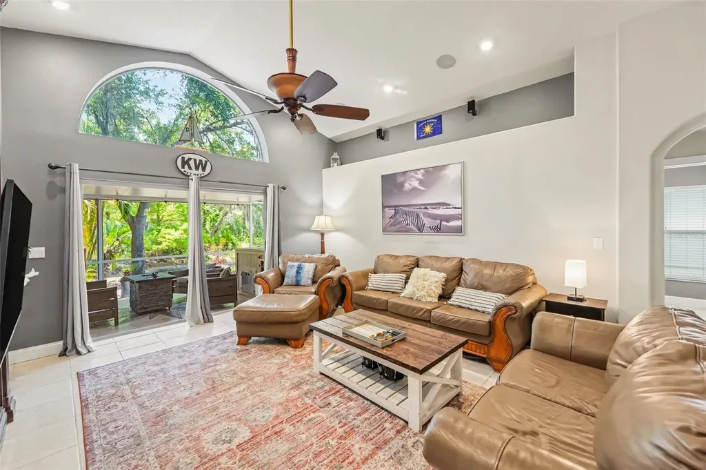 12324 Glenfield Avenue Tampa FL 33626