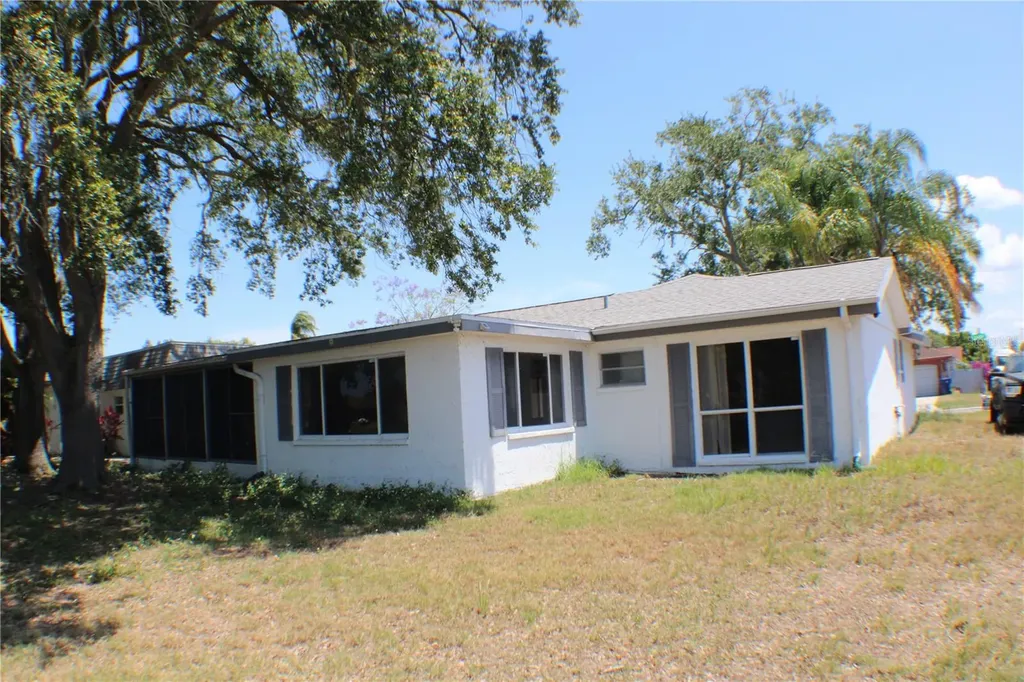 3507 Landale Drive Holiday FL 34691