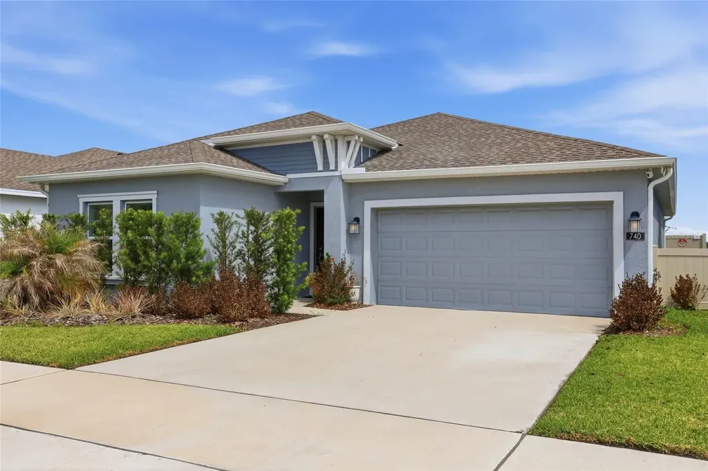740 Trotters Drive Eagle Lake FL 33839