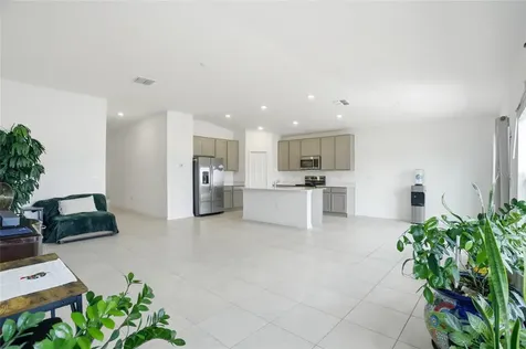 740 Trotters Drive Eagle Lake FL 33839