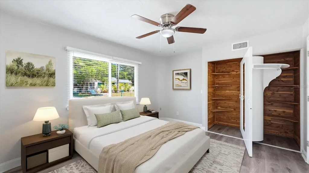 602 32nd Street W Bradenton FL 34205