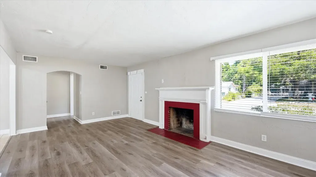 602 32nd Street W Bradenton FL 34205