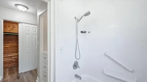 602 32nd Street W Bradenton FL 34205