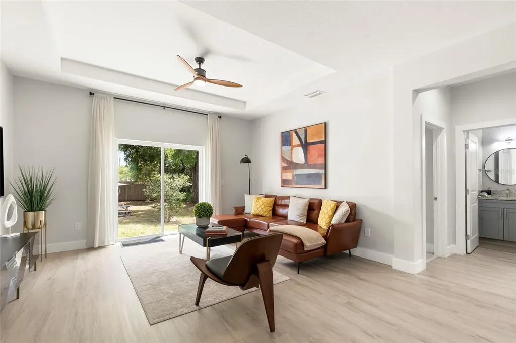 510 E Lime Street Tarpon Springs FL 34689