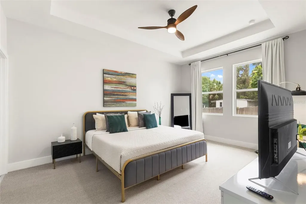 510 E Lime Street Tarpon Springs FL 34689