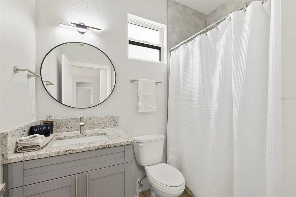 510 E Lime Street Tarpon Springs FL 34689