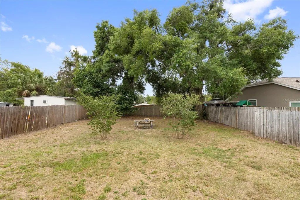 510 E Lime Street Tarpon Springs FL 34689