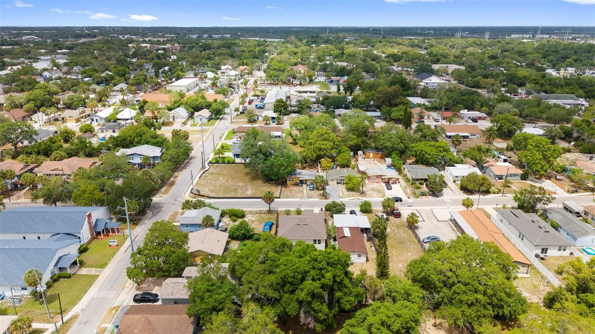 510 E Lime Street Tarpon Springs FL 34689