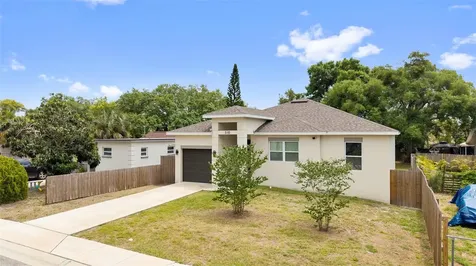 510 E Lime Street Tarpon Springs FL 34689