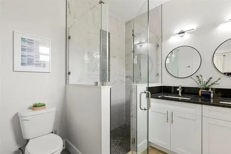 510 E Lime Street Tarpon Springs FL 34689