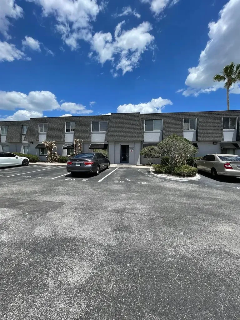 1926 Conway Road Orlando FL 32812