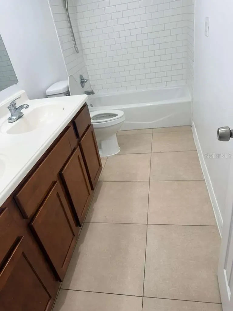 1926 Conway Road Orlando FL 32812