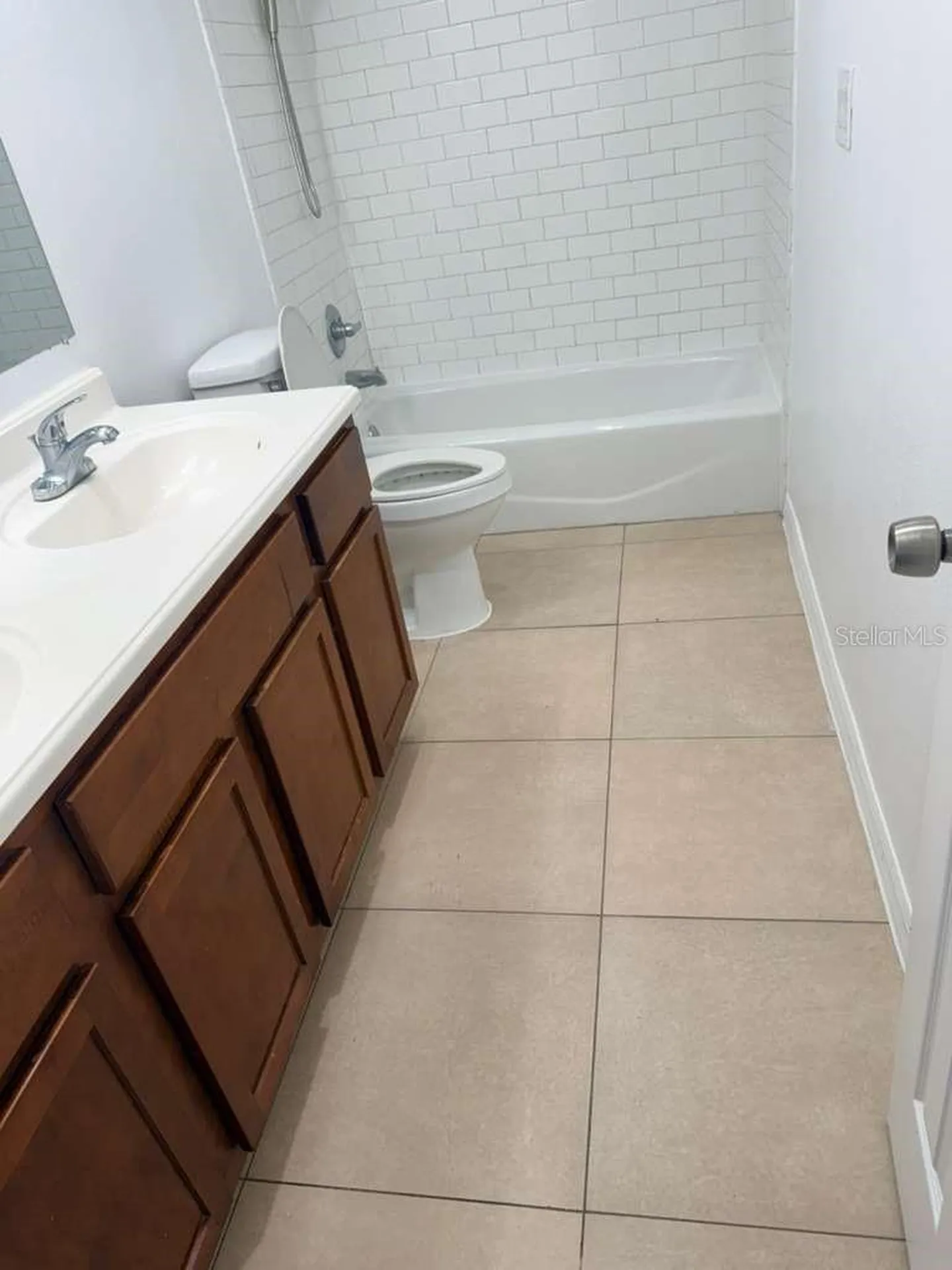 1926 Conway Road Orlando FL 32812