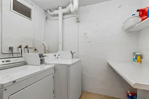 80 Rogers Street Clearwater FL 33756