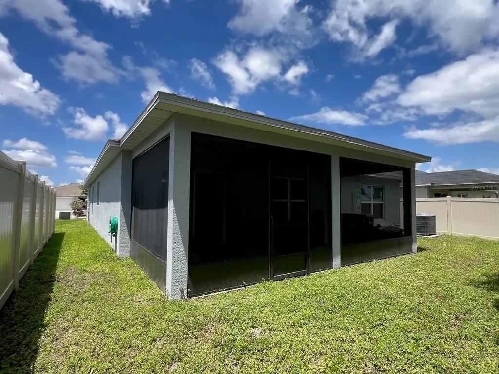 2489 Bulrush Drive St Cloud FL 34769