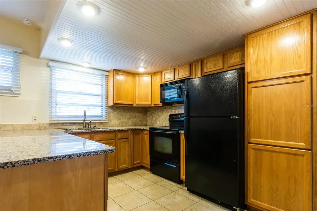 1425 Pinecrest Place Orlando FL 32803
