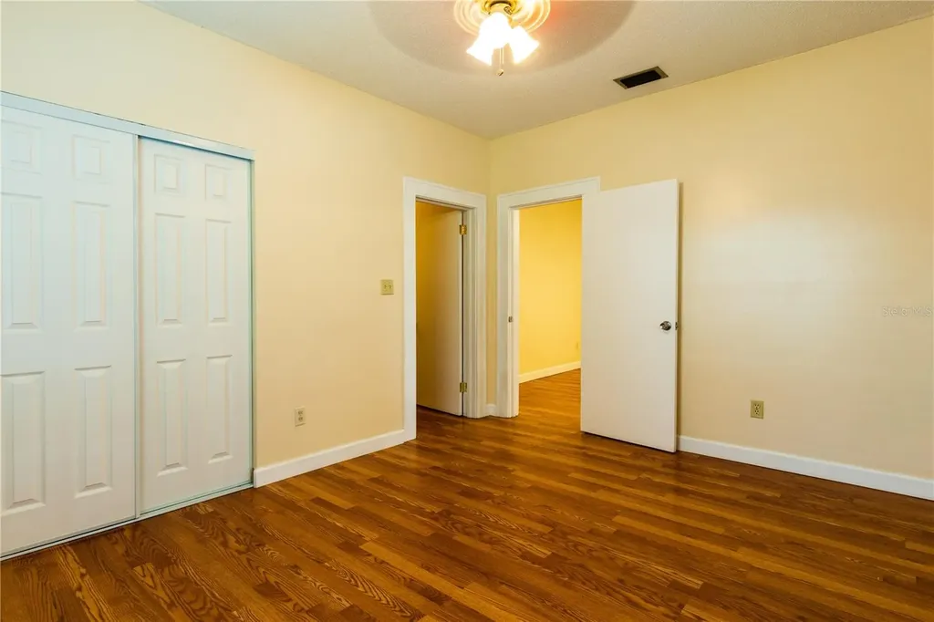 1425 Pinecrest Place Orlando FL 32803
