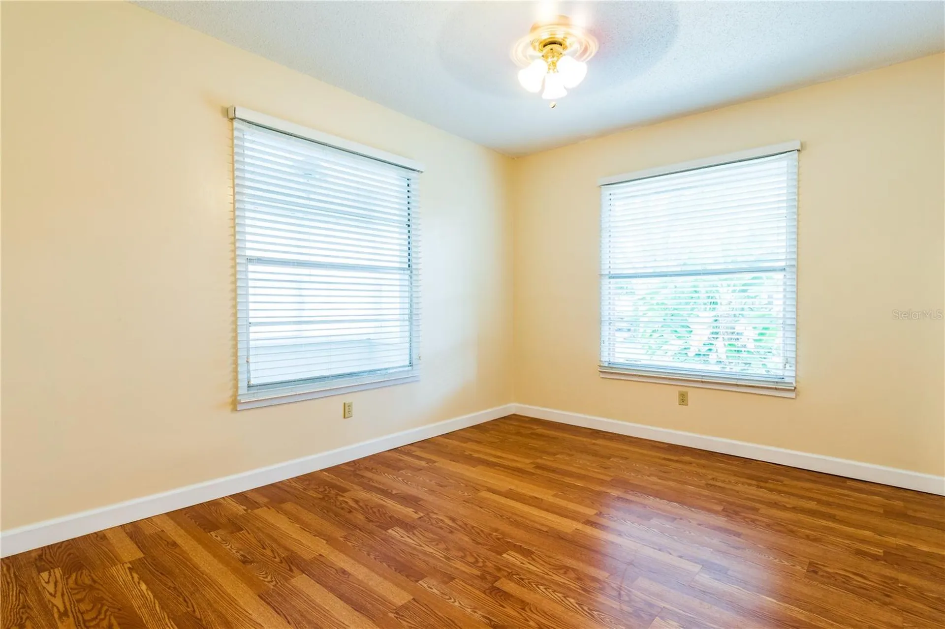1425 Pinecrest Place Orlando FL 32803