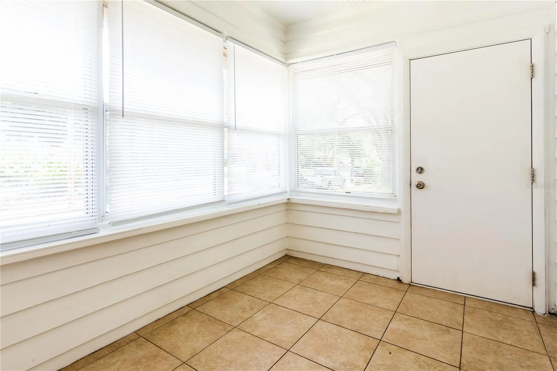 1425 Pinecrest Place Orlando FL 32803